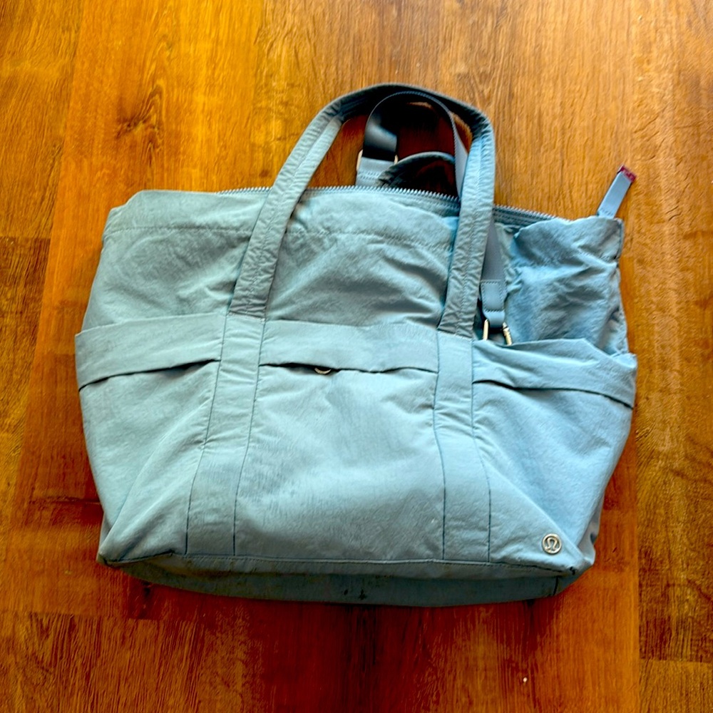 Lululemon Blue Nylon Overnight Bag